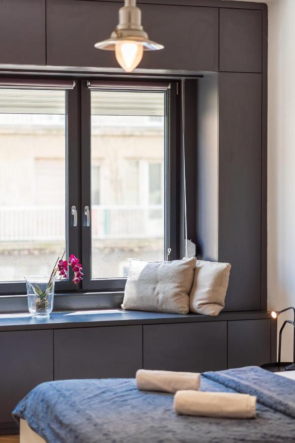 Bright Studio With Parliament View, Free Parking Budapest Kültér fotó